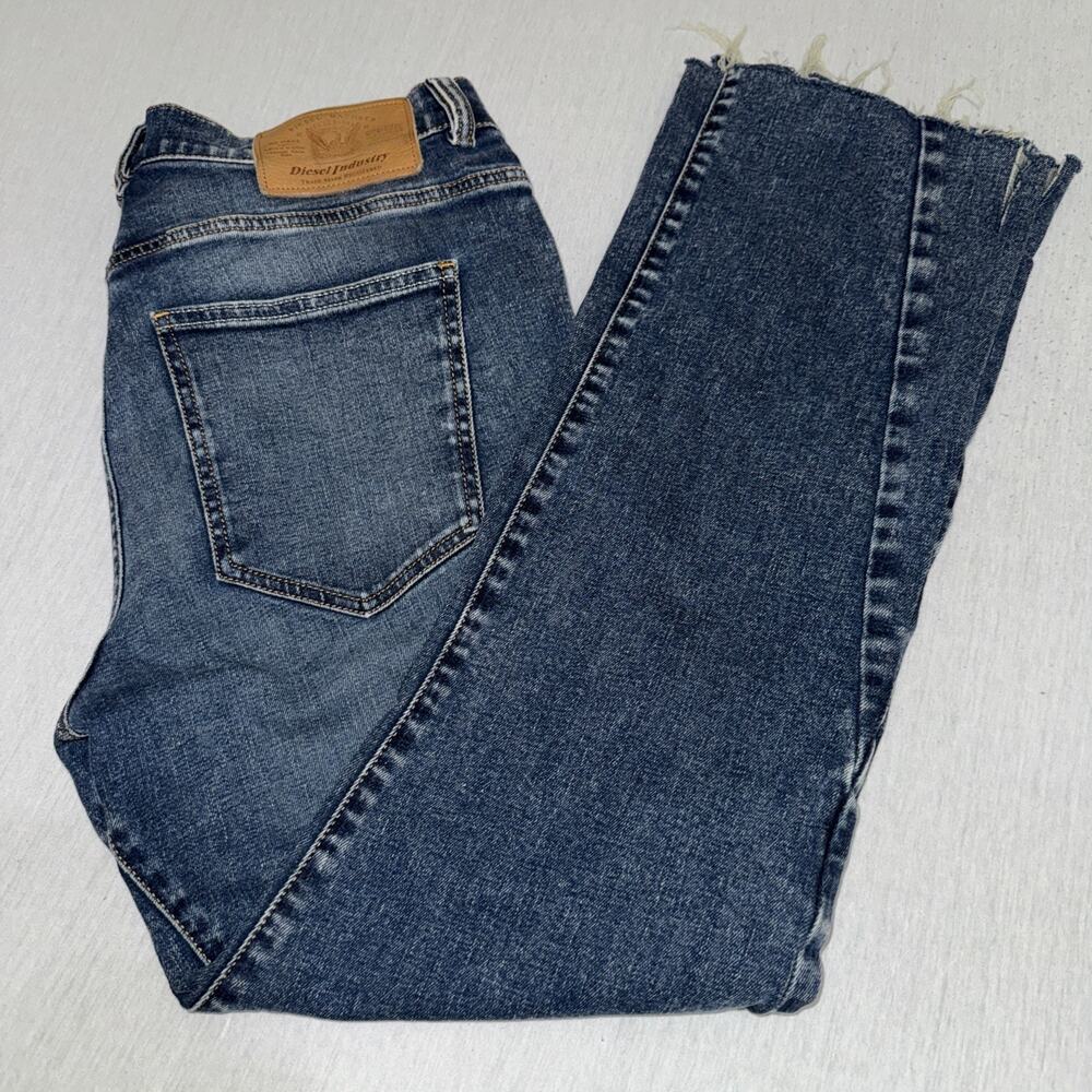 Diesel Library 2021 5 Pocket Dark Blue Wash Slim Fit Bootcut Denim Jeans 34x30